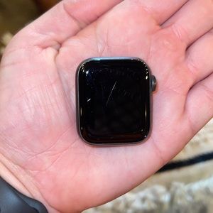 Apple Watch Series 5 40mm